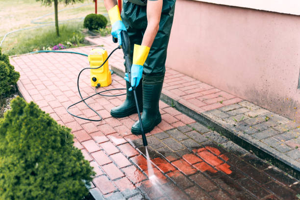 Why Choose Our Certified Pressure Washing Experts for Your Project Needs in Holly Ridge, NC?